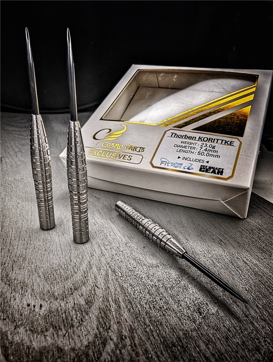 Cosmo P9 Thorben Korittke "TK" 90% Steeldarts 23 Gramm Steeldarts Cosmo P9 Thorben Korittke "TK" 90% Steeldarts 23 Gramm Steeldarts