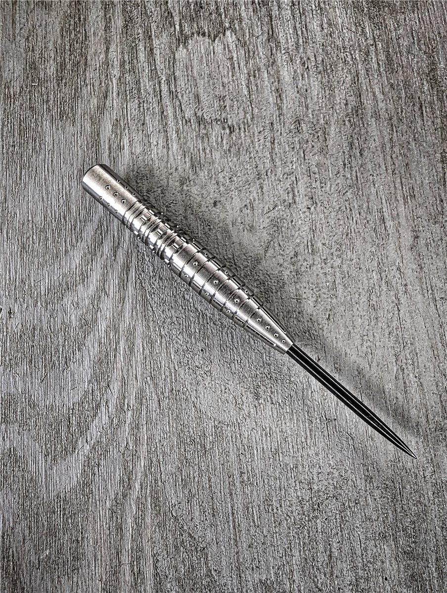 Cosmo P9 Thorben Korittke "TK" 90% Steeldarts 23 Gramm Steeldarts Cosmo P9 Thorben Korittke "TK" 90% Steeldarts 23 Gramm Steeldarts