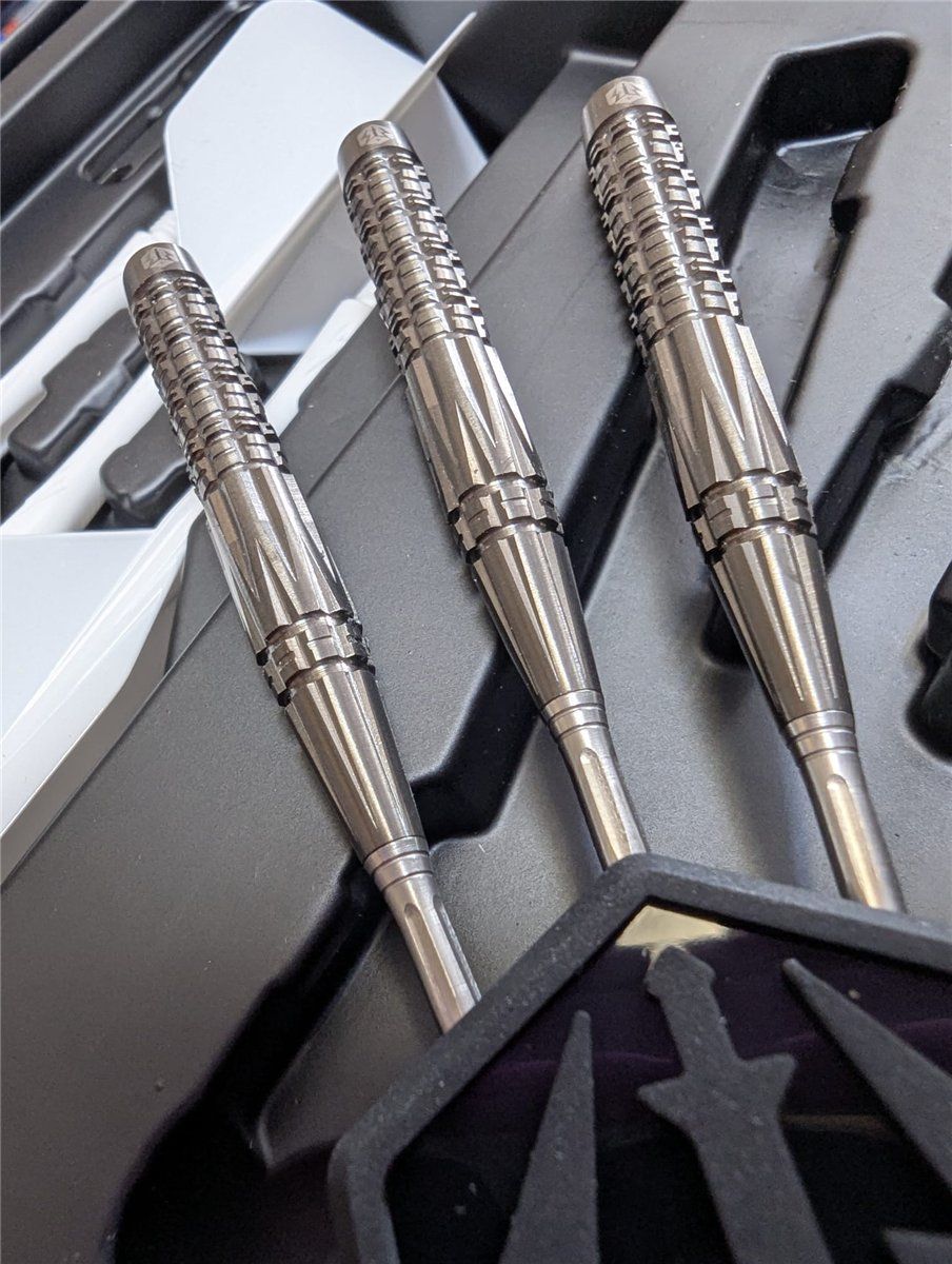 Caliburn Prisma P2 95% Steeldarts 20,5 Gramm Steeldarts