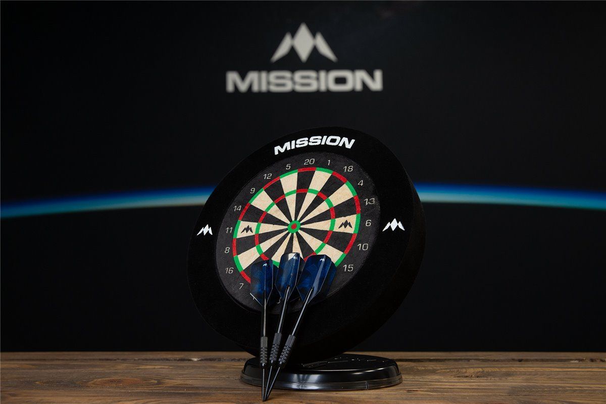Mission Mini Dartboard avec 6 Fléchettes Incluses Bristle Board